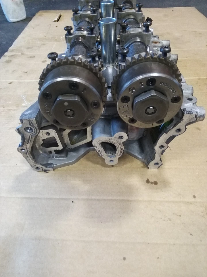 Conjunto de culata izquierda para Jeep Wrangler Dodge Durango Chrysler 300 3,6 L Foto 2 de 4