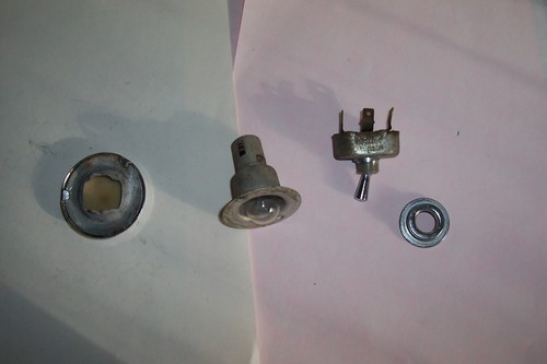 67-69 PONTIAC CHEVY REAR SAIL PANEL LIGHT CAMARO FIREBIRD GTO 3 PIECE3 SET  - Picture 5 of 6