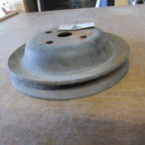 75-82 CHEVROLET CORVETTE ORIGINAL GM WATER PUMP PULLEY FOR AIR PUMP 14023158 - Picture 3 of 4