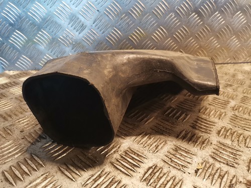 LEXUS GS 300 Air Intake Tube 17751-46110 - Picture 2 of 4