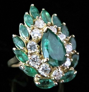 Vintage-Diamond-Emerald-14k-Yellow-Gold-Cocktail-Ring-Estate-May-Birthstone-Gift