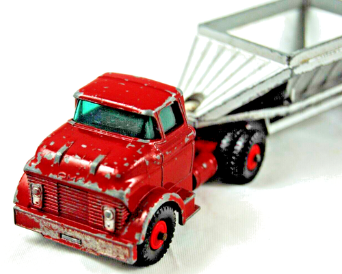 Matchbox KING SIZE K-4 GMC ROAD-TRAIN TRUCK & 2 HOPPER Trailers w/ 18 WHEELS VGC - Picture 4 of 20