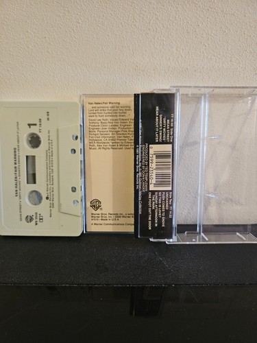 VAN HALEN Fair Warning 1981 CASSETTE TAPE DAVID LEE ROTH HARD ROCK CLASSIC - Picture 2 of 5