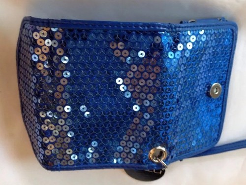 LULU BLUE SEQUIN WRISTLET WALLET - Picture 5 of 6