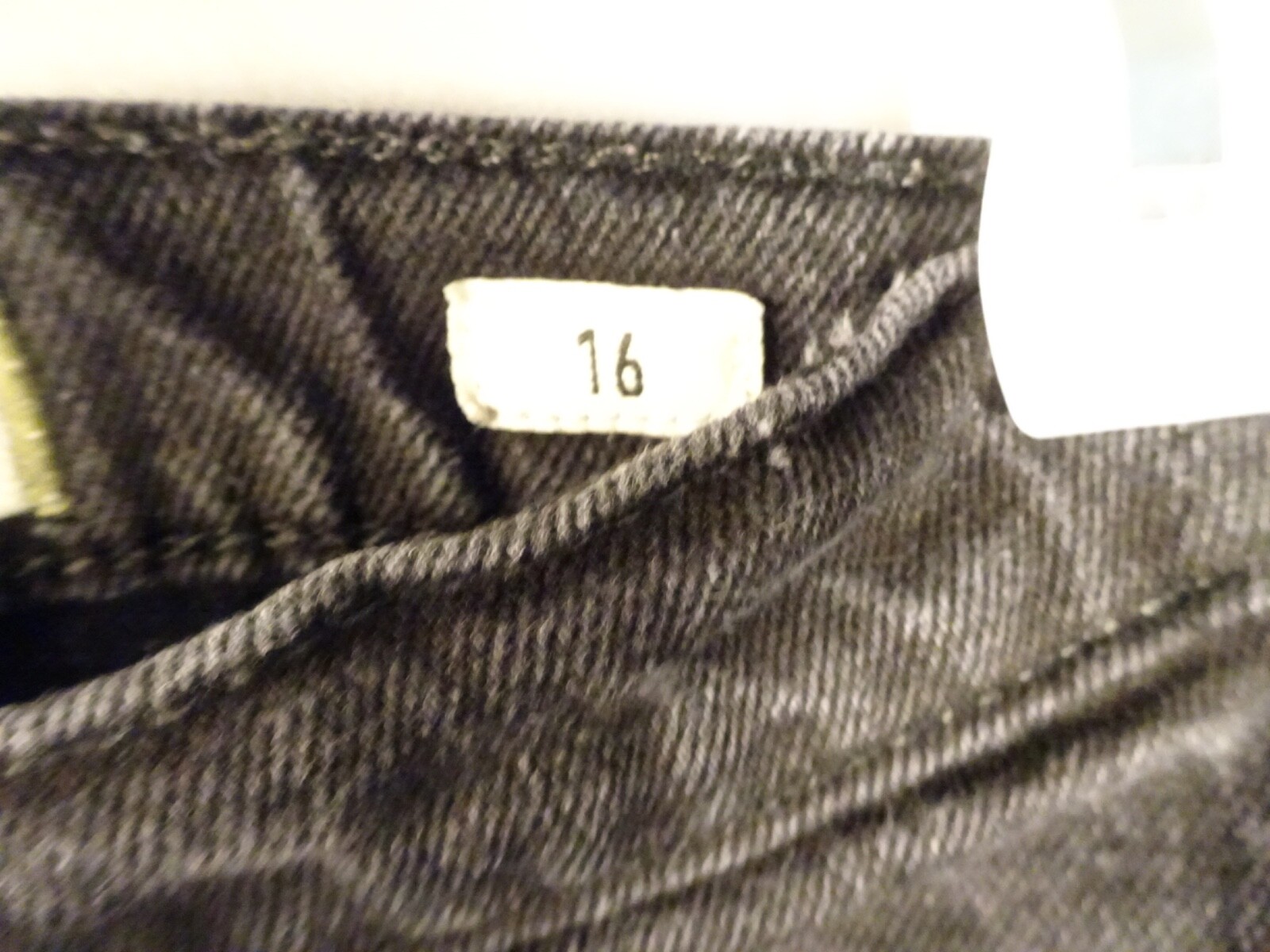 Picture 7 of 21