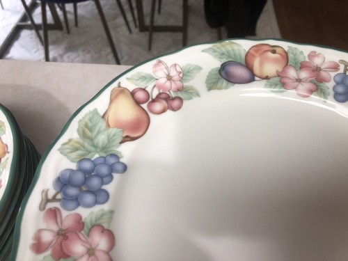21 Piece Noritake EPOCH MARKET DAY Dinnerware Set Dinner Plates, Salad & Bowls - Picture 3 of 15