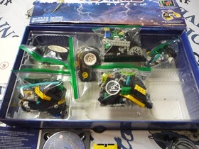 LEGO  9719 MIND STORMS  Robotics Invention SYSTEM W/ RCX and CD Maual Incomplete
