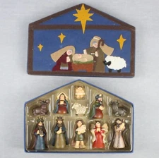 Christmas Nativity Set Scene 11 Piece Clay Art Figurines Felt Applique Box VTG