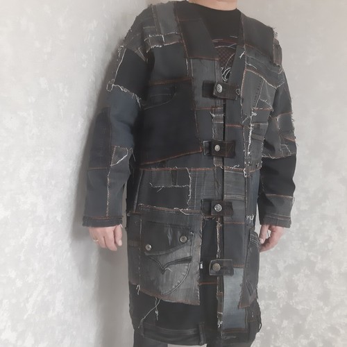 Male black patchwork denim coat size 2XL, Boro long jacket from recycled jeans - Picture 3 of 10