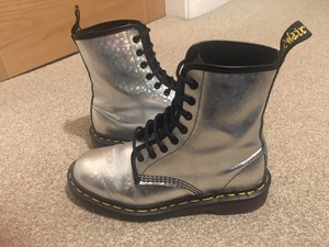 uk5 holographic martens eu38 doc