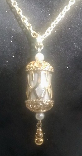 Signed Emmons Magic Lantern Necklace Pendant & Chain - Picture 2 of 6