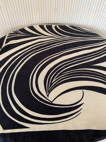 Foulard Carré de soie Vintage Noir et Blanc Darmi Cadeau pour Femme FO491 - Imagen 10 de 12