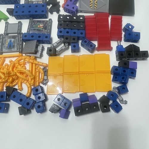 DC Super Friends Batman Joker Trio Fisher Price Lot Bat Cave Incomplete - Picture 8 of 18