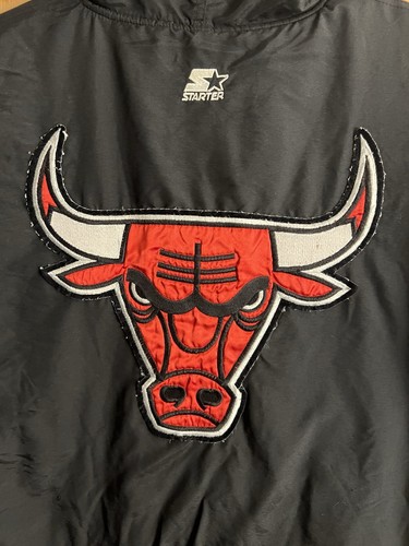 Giacca vintage starter Chicago Bulls uomo M nera full zip cappuccio trapuntato puffer anni 90 - Foto 17 di 21