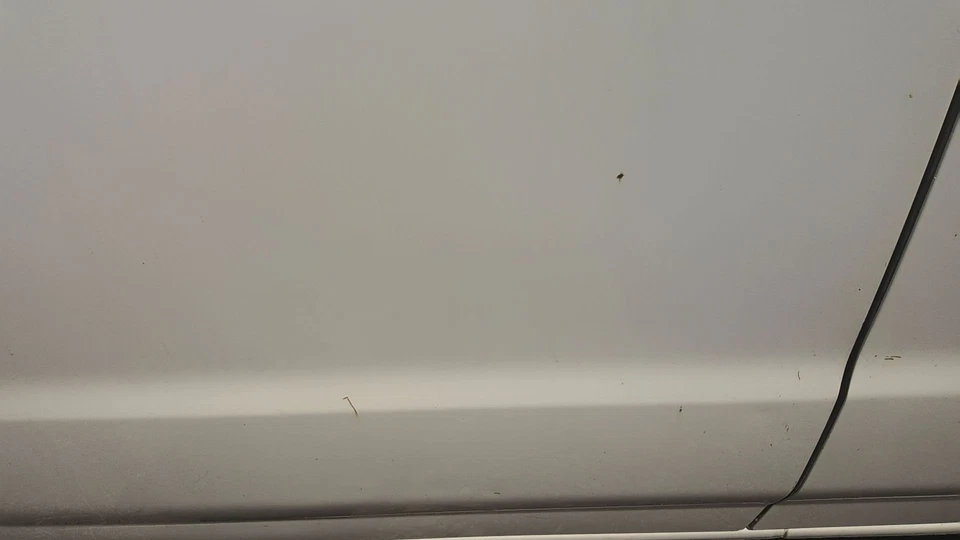 12 NISSAN NV 2500 Rear Door Passenger Side (No Shipping) - Image 3 of 4