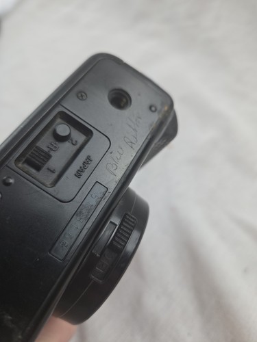 Nikon L35AF2 L35 AF2 Pikaichi 35 mm fotocamera punta e scatta pellicola.  Leggi - Foto 5 di 6