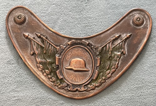 Imperial German World War I WWII DER STAHLHELM Flag Bearers Gorget - Picture 1 of 2