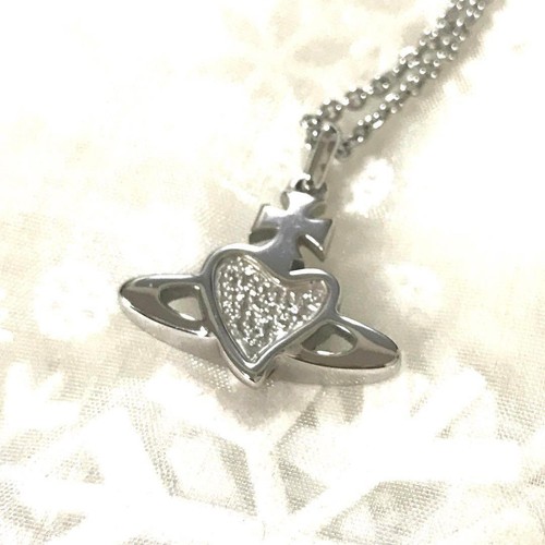 Vivienne Westwood Diamante Heart Orb Small Necklace Silver Red with drawstring - Picture 4 of 24