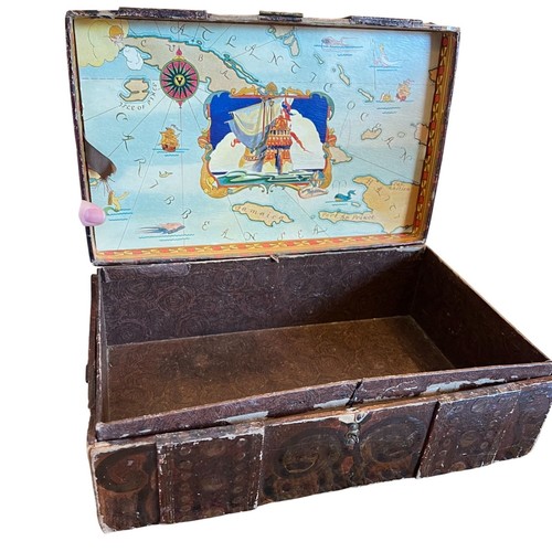 Antique Dome Lid Doll/Toy Trunk Chest With Ornate Detailing & Map Ship Interior - Picture 15 of 21