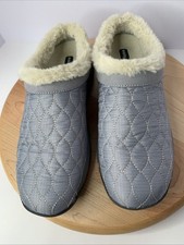 Easy Spirit Wimmy Casual Clog Gray Silver Quilted Faux Fur Indoor Outdoor