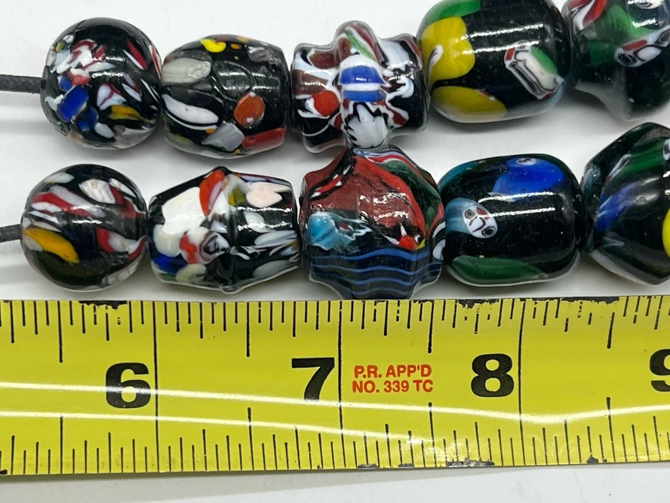 古董大号威尼斯玻璃贸易珠 31 件多种项链手链 — 第 3/4 张图片