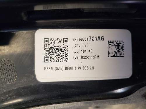 Driver Tail Light LED Red Trim Fits 19 DODGE 2500 PICKUP 570779 - Picture 2 of 7