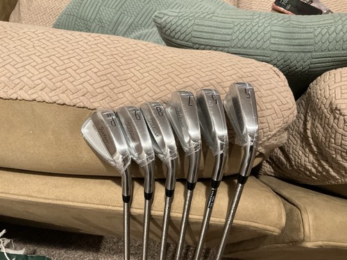 Titleist T150 5-PW 2023 version. Areotech 80 Gram Shafts. New!