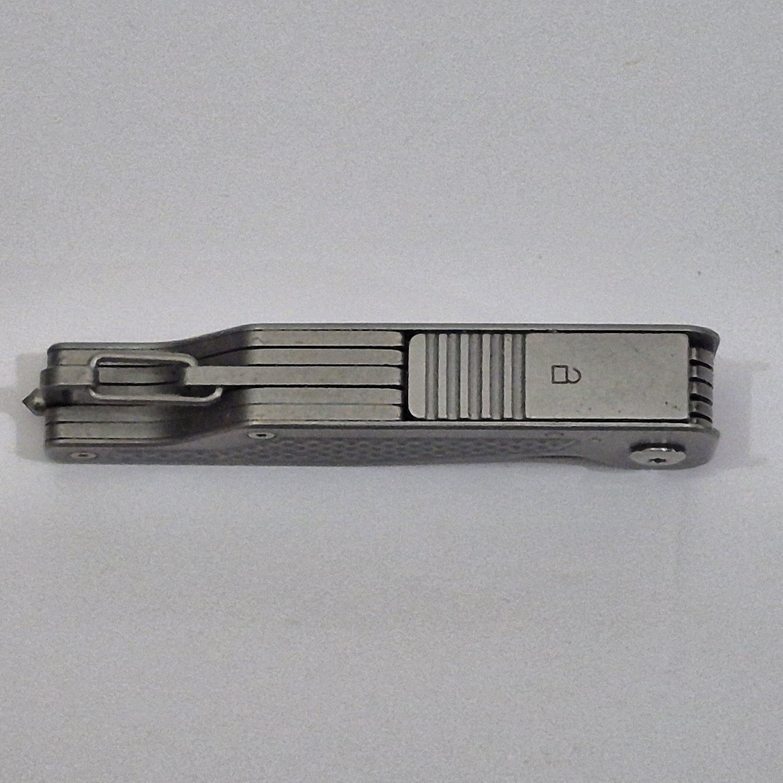 Picture 4 of 5