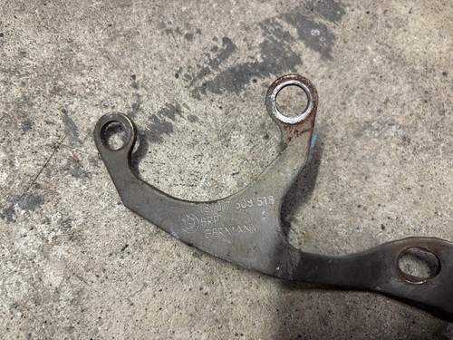 BMW E39 530I 525I Exhaust System Connection Plate Bracket OEM 18207508518 - Bild 3 von 3