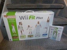 Wii Fit Plus Bundle - Nintendo Wii Game And Board