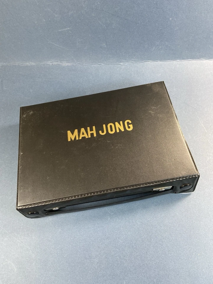 Vintage Mahjong Set – 148 Tiles, Dice & Wind Marker - Green Back - Travel Set - Image 2 of 4