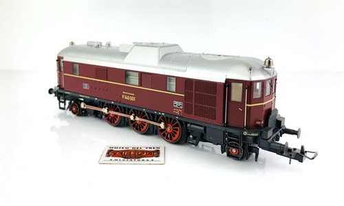 PT62 - TRIX H0 22448 - DEUTSCHE BUNDESBHAN V 140 ANALOG DC DIESEL LOCOMOTIVE - Picture 3 of 8