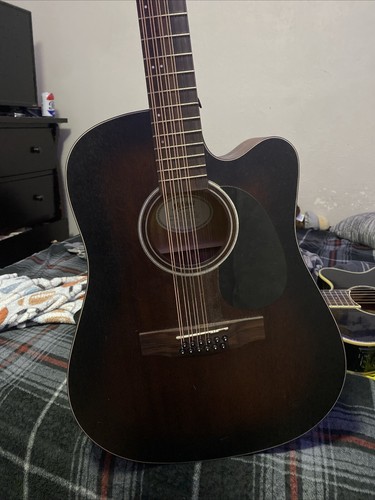 Mitchell 12 string - Picture 5 of 5