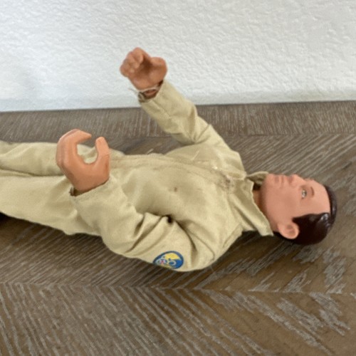 Action Figure 1:6 GI Joe 1994 Military Soldier Brown Hair White Scar Boots - Picture 10 of 11
