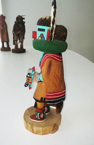 Morning Singer - 11" Hand carved Kachina Doll - Signed by Artist Carol Silas - Bild 3 von 4