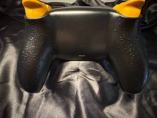 Cyber Plague PS5 Controller - Picture 2 of 2