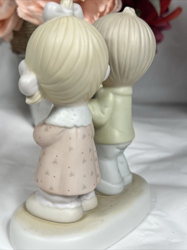 Precious Moments “HAPPY ANNIVERSARY” GOD BLESSED OUR YEARS TOGETHER 1983 #E-2853 - Picture 5 of 8