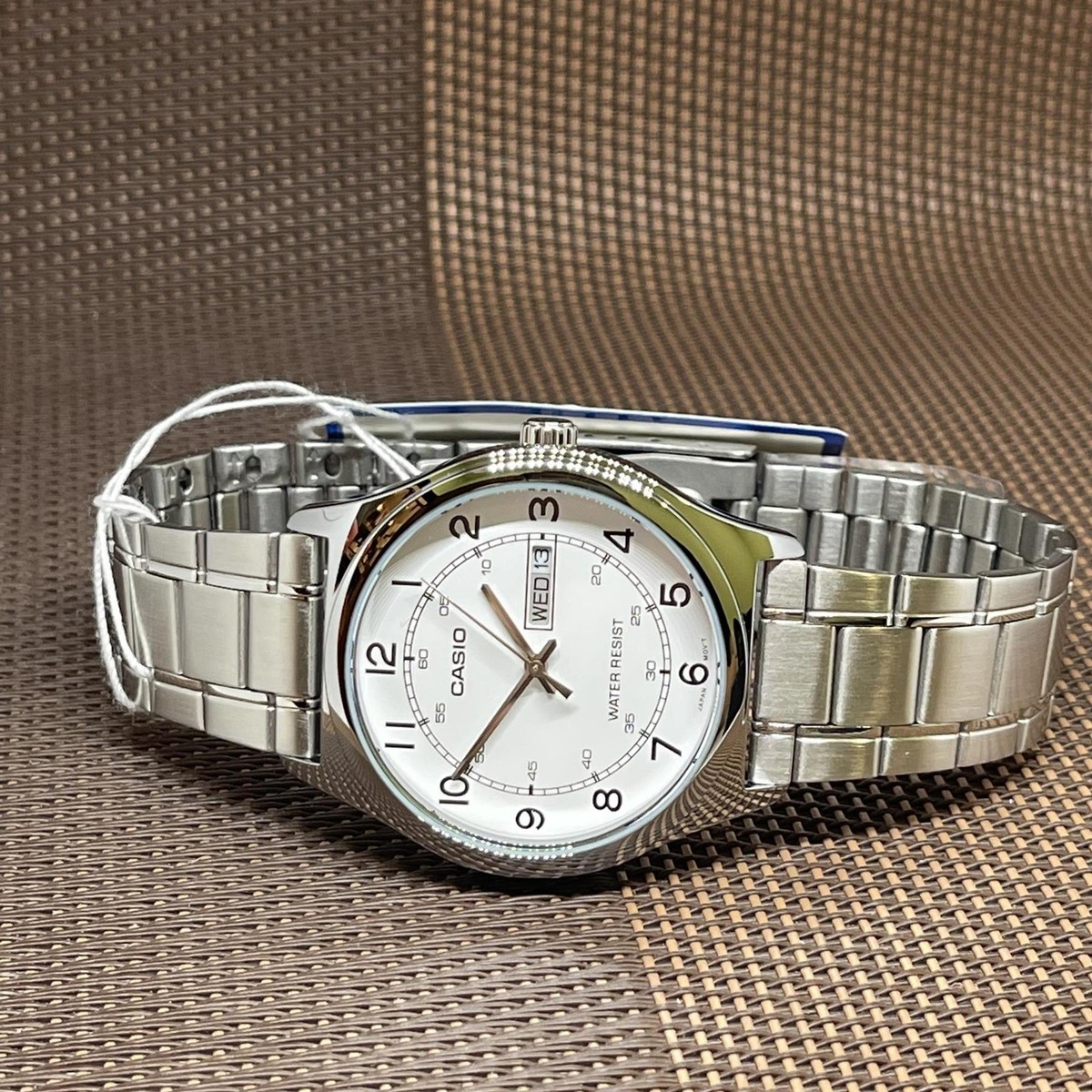 Casio MTP V006D 7B2 White Analog Stainless Steel Quartz Men s Casual Dress Watch