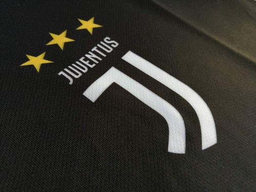Maglia Bianconeri Calcio Replica Ufficiale Stagione 2019 2020 Numero 7 - Foto 4 di 4