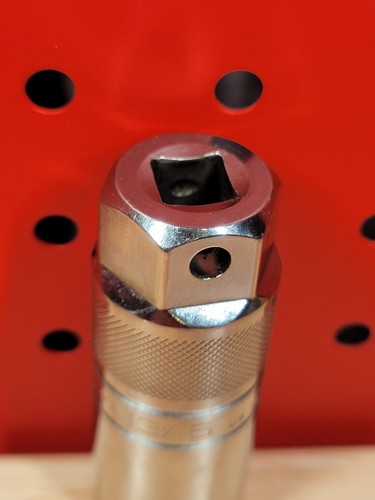 Snap-on S9704KR 13/16" SAE 3/8" Drive Knurled Chrome Spark Plug Socket USA - Picture 20 of 24
