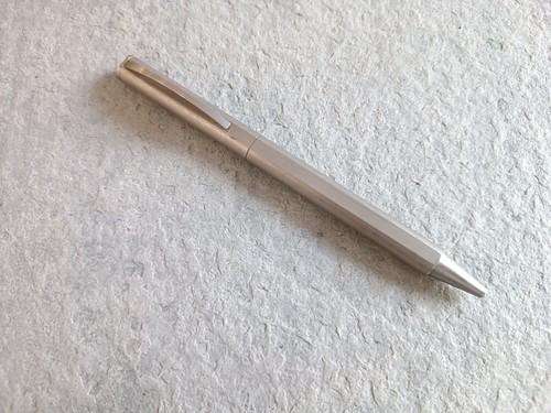 BALLPOINT PEN (BOLÍGRAFO) FIRMA ALEMANA BMW FABRICADA POR FABER CASTELL. 2015 - Imagen 2 de 13