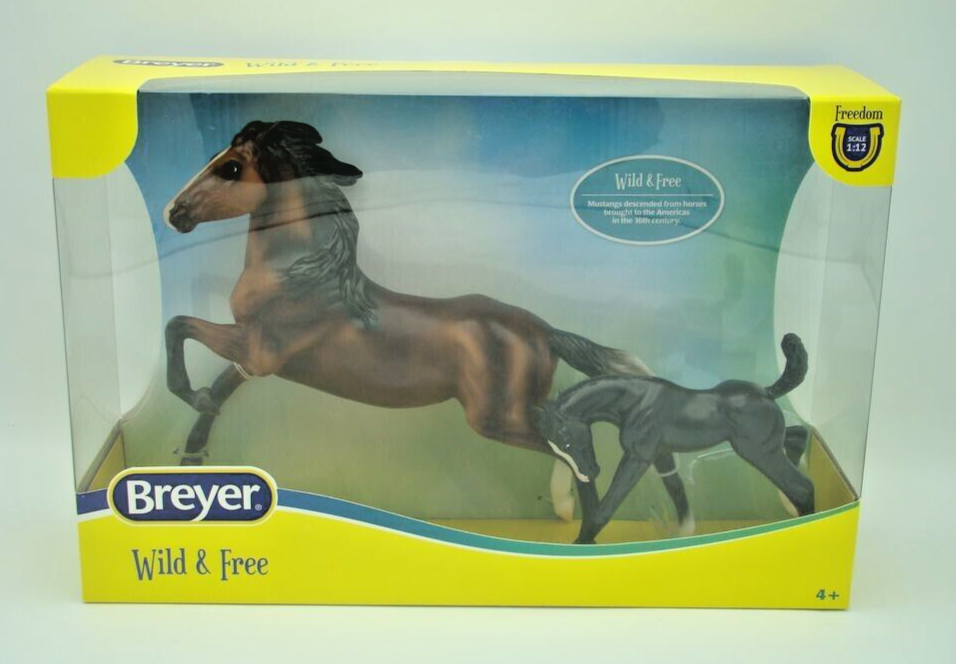Breyer Freedom Series Spanish Mustang Family - 1:12 Scale Model Horse Set, Hand-Painted, Realistic Role Play For Kids 4+