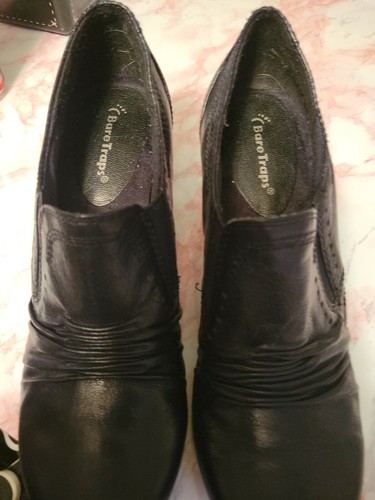 Bare Traps Women's Treasure Black Leather Booties w Runching Slip On US Size 9 - Picture 5 of 7
