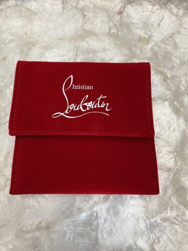 CHRISTIAN LOUBOUTIN BEAUTY MIROIR DE VOYAGE SOLEIL ARGENTÉ DANS POCHETTE haute qualité ROUGE EMBLÉMATIQUE RARE !