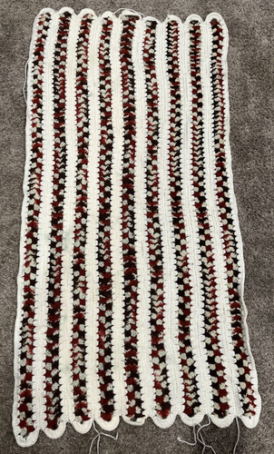 Vintage Homemade Afghan Lap Blanket 47x22 white, red, green - Picture 2 of 16