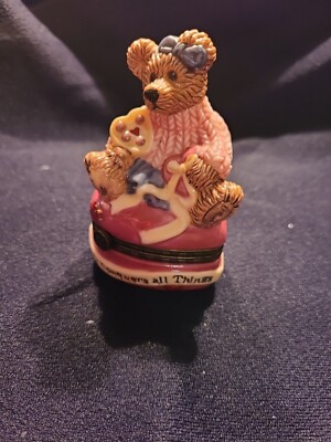 Boyds Bears BearWare 2 Piece Porcelain Trinket Box LOVE CONQUERS ALL 2E/1780