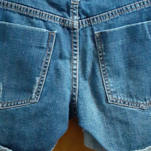 Mossimo Boyfriend Distressed Premium Blue Denim Shorts Size 2 Good Condition - Picture 5 of 6