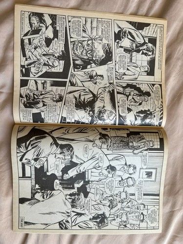 Comic : 2000AD Featuring Judge Dredd : Prog 624 29 Apr 1989 - Imagen 3 de 4