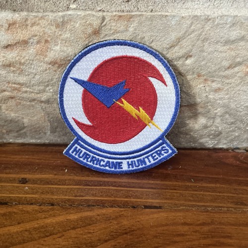 Parche de colección de cazadores de huracanes de fama mundial 3 1/2 X 3 - Imagen 10 de 12