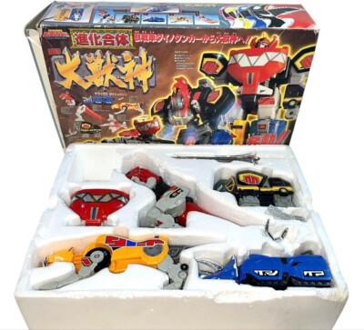 BANDAI パワーレンジャー　MEGAZORD プレイセット　本体約40cm Amazon.co.jp: パワーレンジャー メガゾード ABS&POM&PP&PVC製